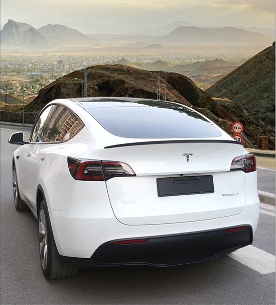 Becquet de coffre arrière / Aileron performance Tesla Model 3