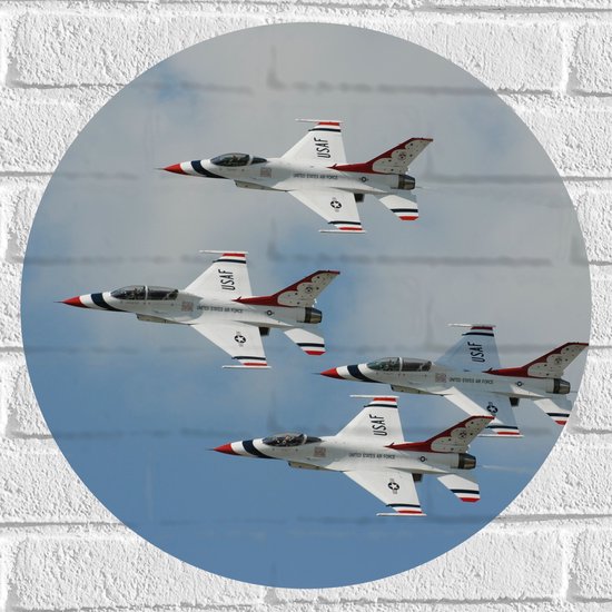 WallClassics - Muursticker Cirkel - Vier Vliegende Vliegtuigen uit Amerika - 50x50 cm Foto op Muursticker