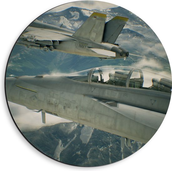 WallClassics - Dibond Muurcirkel - Twee Vliegtuigen boven Bergen en Wolken - 40x40 cm Foto op Aluminium Muurcirkel (met ophangsysteem)