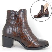 Koop Nieuwe Dames Koffie Bruin Borduurlaarzen PU Leer Gedrukt Western  Cowboy Laarzen Diepe V-mond Hoge Buis Casual Laarzen maat 35-43 bij  Aliexpress voor . Vind meer , en producten. Geniet van ✓Gratis ...