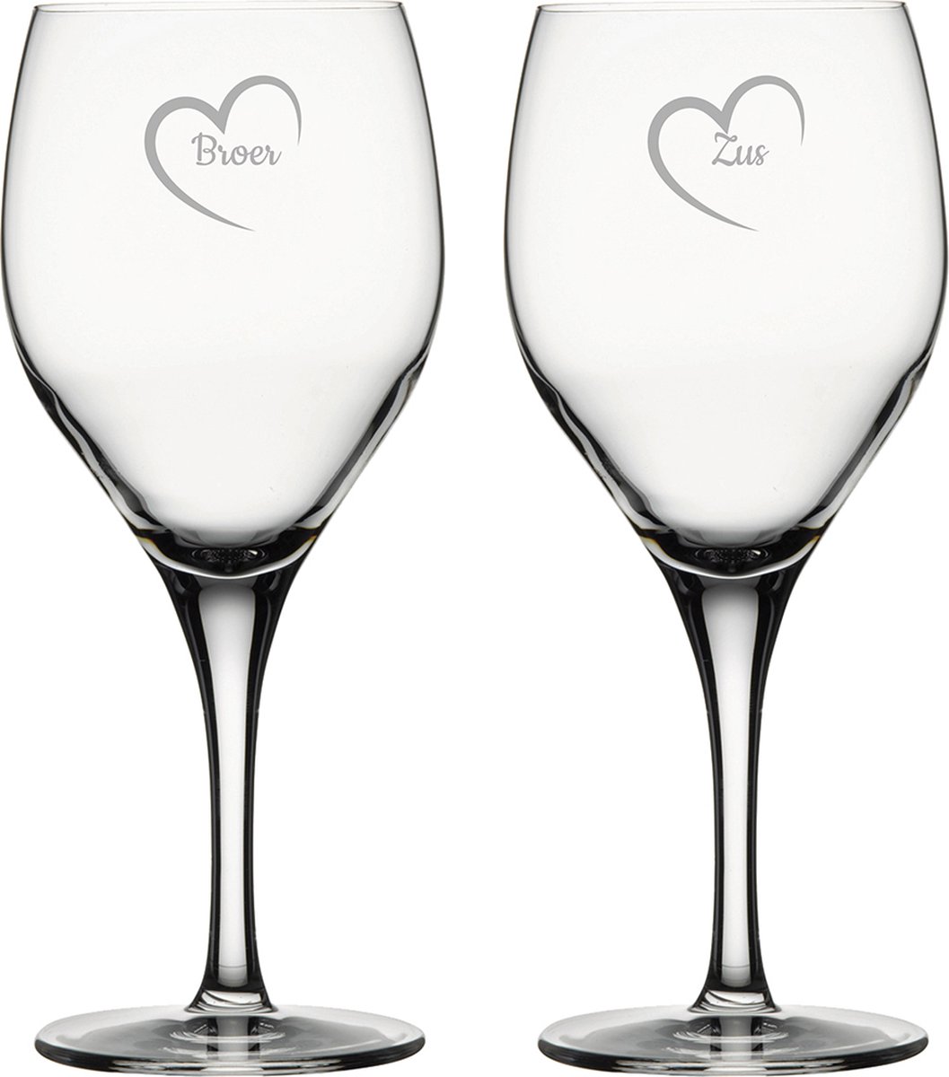 Gegraveerde Rode wijnglas 42,5cl Broer met hartje & Zus met hartje