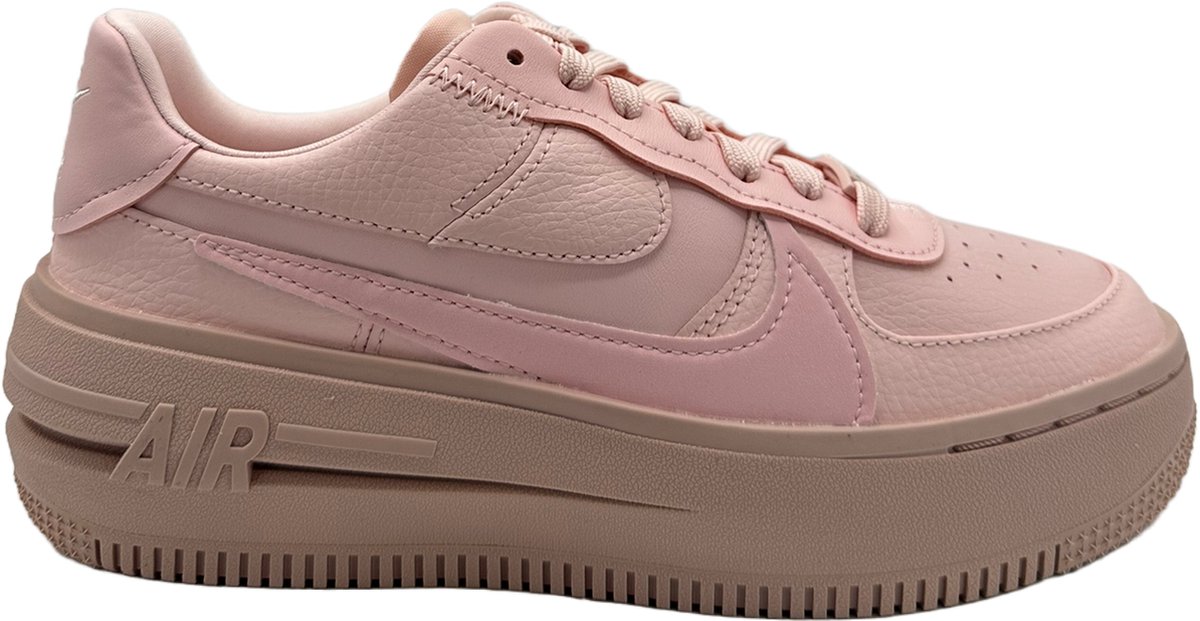 pink nike platform
