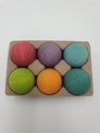 Afbeelding van het spelletje Houten ballen in doosje - Pastelkleuren - 6 stuks - Open einde speelgoed - Educatief montessori speelgoed - Grapat en Grimmsstyle