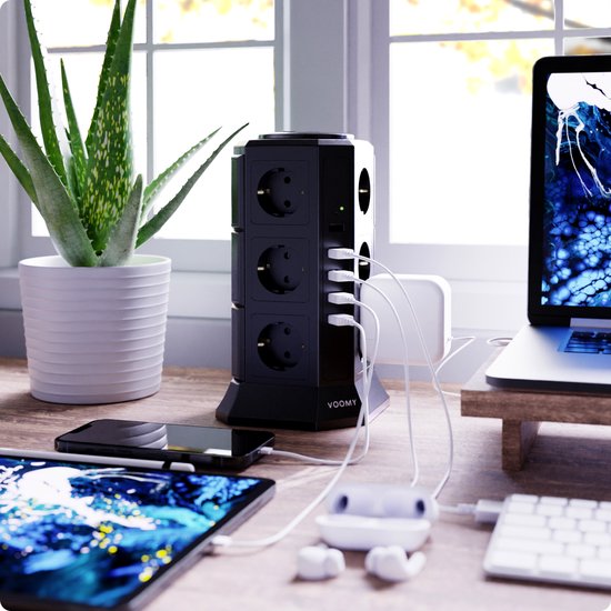 Voomy XL Stekkerdoos met Schakelaar - 5 USB Laders - 12 Stopcontacten