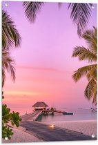 Tuinposter – Maledieven Resort op het Water met Pastelkleurige Lucht - 60x80 cm Foto op Tuinposter (wanddecoratie voor buiten en binnen)