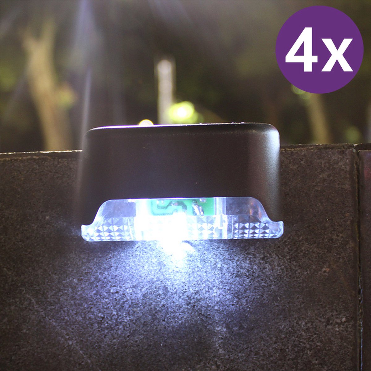 4 Stuks Tuinverlichting op zonne-energie - LED Buitenverlichting -IP65 waterdicht-nachtverlichting voor tuinhek en trap-zwart - wit licht (4 stuks in een doos) - Merkloos