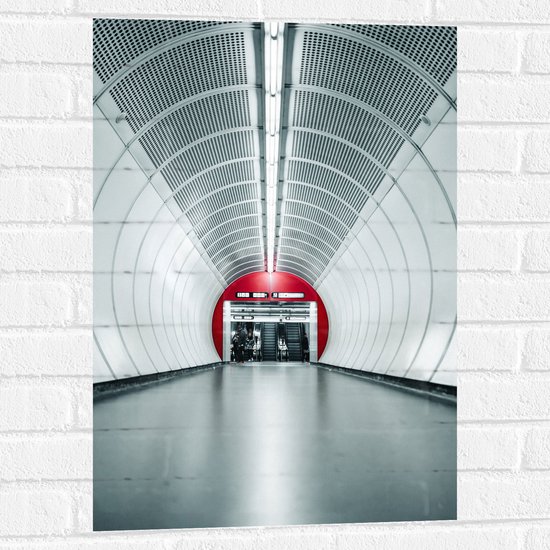 WallClassics - Muursticker - Ondergrondse roltrappen - Wenen - 50x75 cm Foto op Muursticker