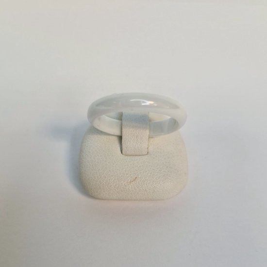 Orotech – ring – keramiek – aanschuifring - kleur wit - AK1 - sale Juwelier Verlinden St. Hubert – van €65,= voor €49,=