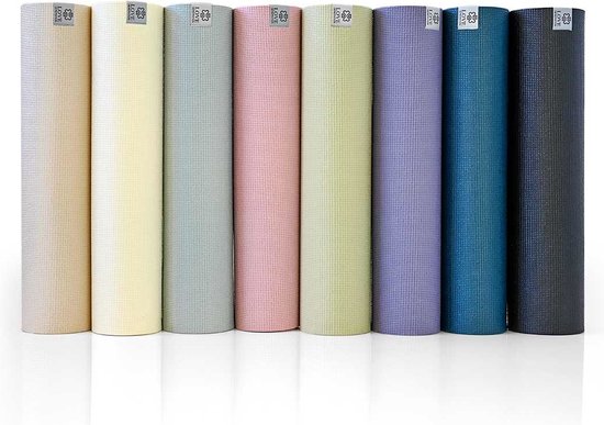 Love Yogamat | Donkergroen | Sticky - 4 mm