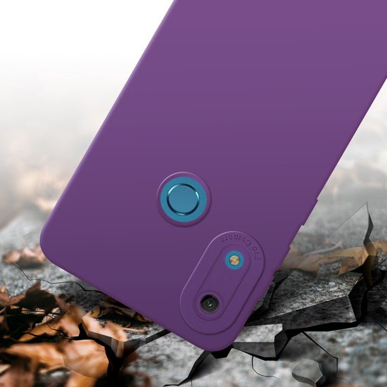 Coque de téléphone violette sur pierre craquelée, avec objectif de caméra bleu et scanner d'empreintes digitales.