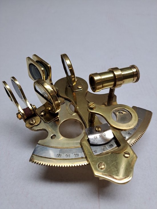 EEN MESSING SET NAUTISCHE INSTRUMENTEN IN HOUTEN KIST | bol