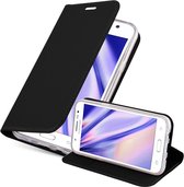 Cadorabo Hoesje voor Samsung Galaxy J5 2015 in CLASSY ZWART - Beschermhoes met magnetische sluiting, standfunctie en kaartvakje Book Case Cover Etui