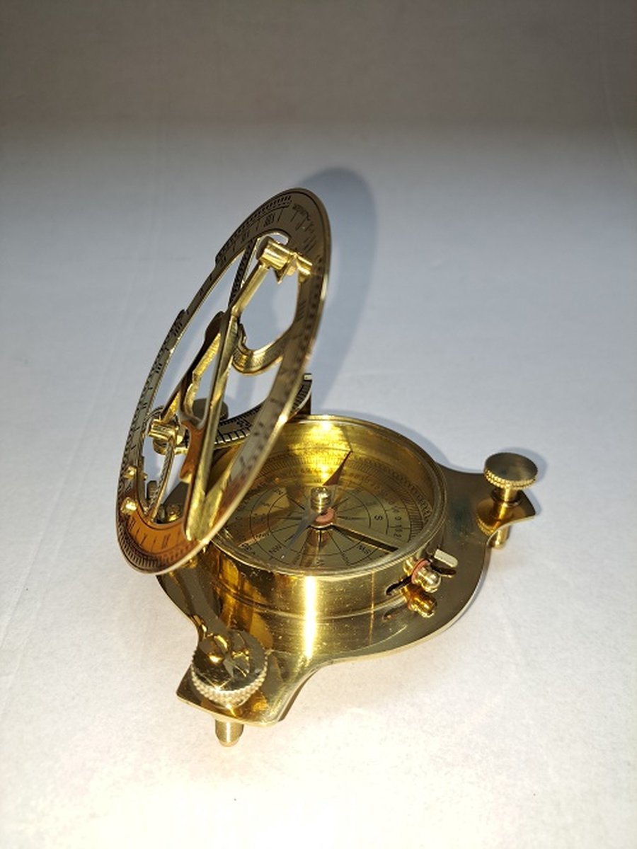 Denza - Zonnewijzer Kompas A01 - messing - deco - functioneel - wijzerplaat met glas - nautisch - A01-2450