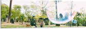 WallClassics - Dibond - Park met Palmbomen en Bellenblaas - 120x40 cm Foto op Aluminium (Wanddecoratie van metaal)