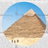 WallClassics - Muursticker Cirkel - Piramide in de Woestijn - 20x20 cm Foto op Muursticker