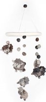 Mobiel Schaapjes Grijs Naturel 18x50cm - Vilten Figuren - Sjaal met Verhaal - Fairtrade - Decoratie voor boven Bed, Box of als Babykamer Accessoire