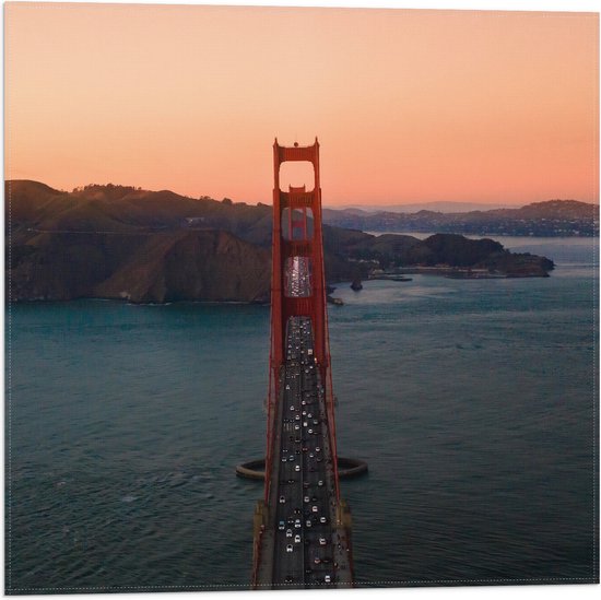 WallClassics - Vlag - Golden Gate Bridge in Californië - 50x50 cm Foto op Polyester Vlag