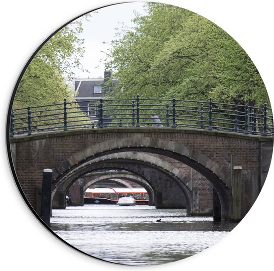 Dibond Muurcirkel - Traditionele Nederlandse Brug in Amsterdam - 20x20 cm Foto op Aluminium Muurcirkel (met ophangsysteem)