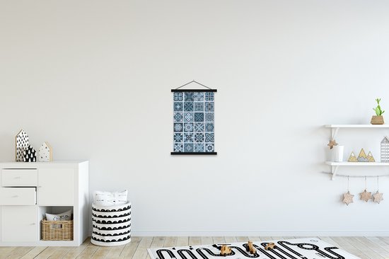Porte-affiche avec affiche - Affiche scolaire - Fleurs - Blauw - Motifs - Figurines - 40x60 cm - Lattes noires