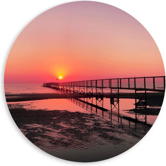 WallClassics - PVC Schuimplaat Muurcirkel - Pier naar de Zee bij Zonsondergang - 60x60 cm Foto op Muurcirkel (met ophangsysteem)