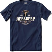 Deer Deep | Drank - Bar - Drink - T-Shirt - Unisex - Navy Blue - Maat S