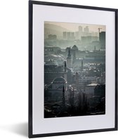 Fotolijst incl. Poster - Mist boven Sarajevo hoofdstad van Bosnië en Herzegovina - 30x40 cm - Posterlijst