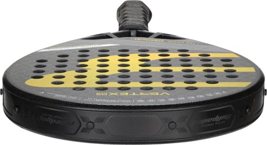 Test Bullpadel Pelle Vertex 03 CTR 23 : performance multicolore