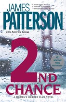 Boekomslag van James Patterson's '2nd Chance'. Een rode '2' en 'ND CHANCE' op een achtergrond met waterdruppels en een brug.