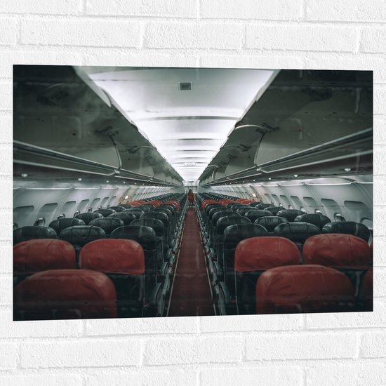 WallClassics - Muursticker - Binnenkant van Vliegtuig - 80x60 cm Foto op Muursticker