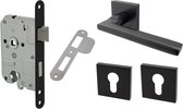 Deurklink Vierkant Rome - Zwart - Ø50mm - Insteekslot, Pc Rozet en Sluitplaat - Mat zwarte deurkruk