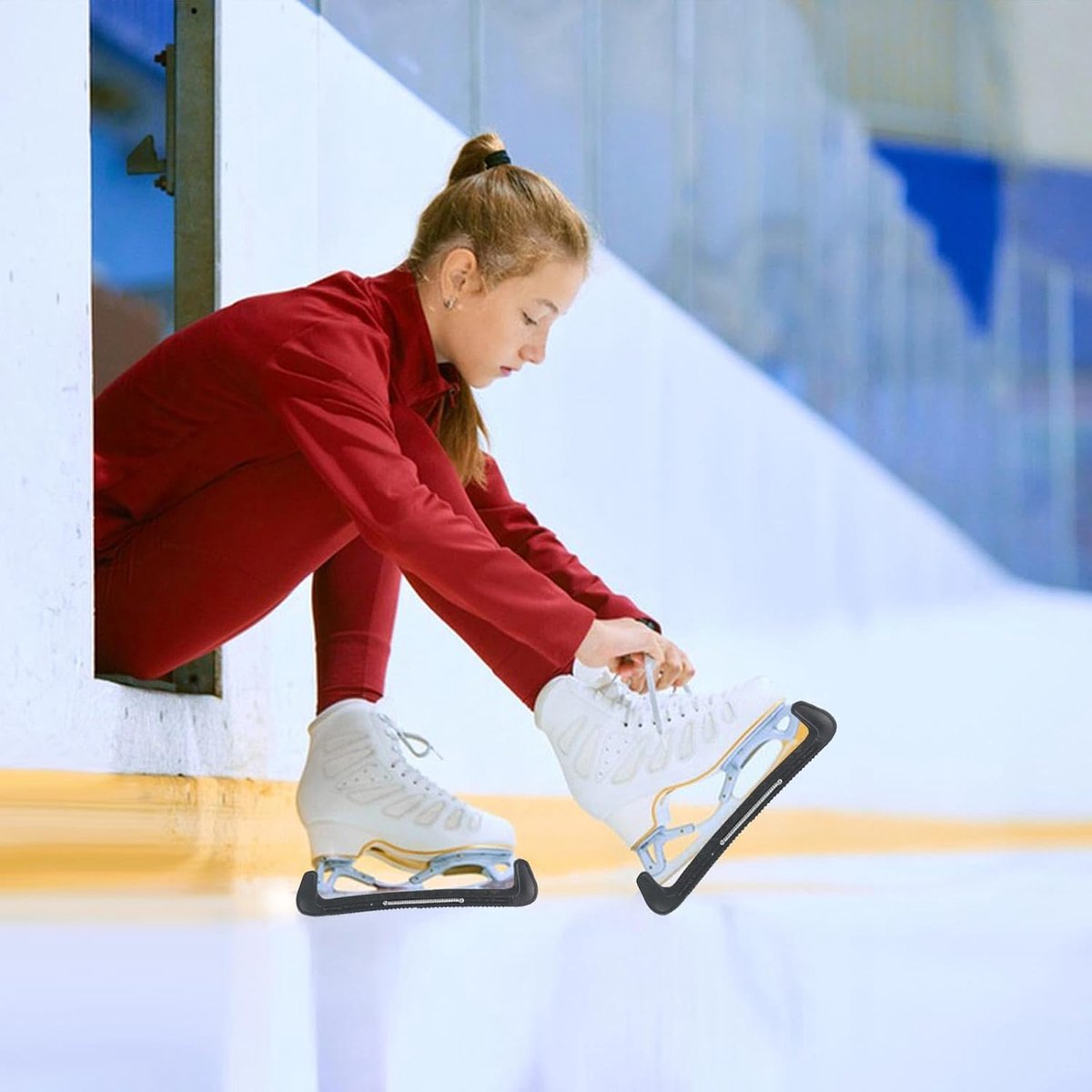 1 Pair of Ice Skates + 1 Pair Adjustable Ice Skates, Dust Guards, Hard Ice Skates Protectors, Elastic Ice Hockey - ShopVlot