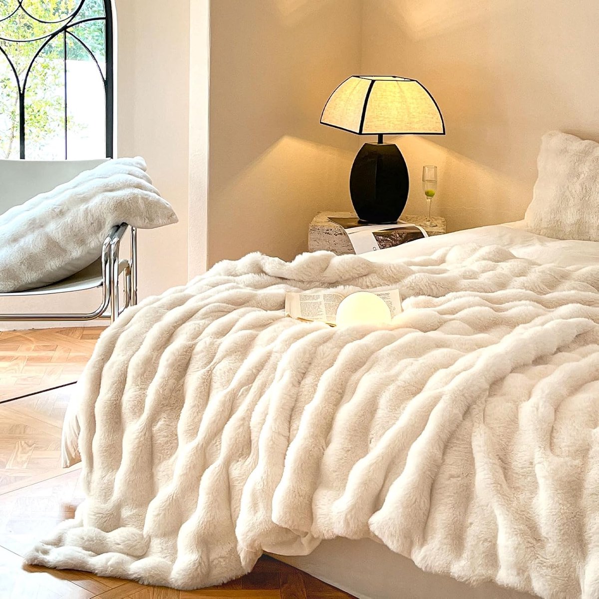 Cuddly Blanket, Rabbit Blanket, Plush Blanket, Faux Fur Blanket, Warm Bedspread, Sofa Blanket, Versatile Blanket for - ShopVlot