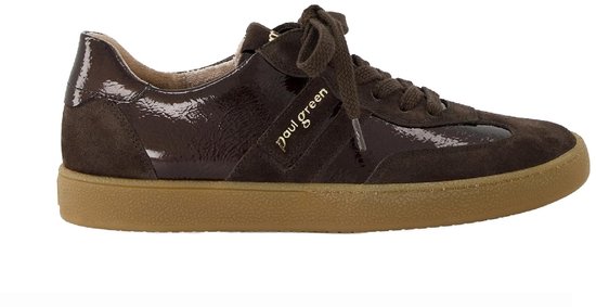 Donkerbruine leren Paul Green sneaker met veter sluiting, suède en glanzend leer. 'Paul Green' logo op de zijkant.