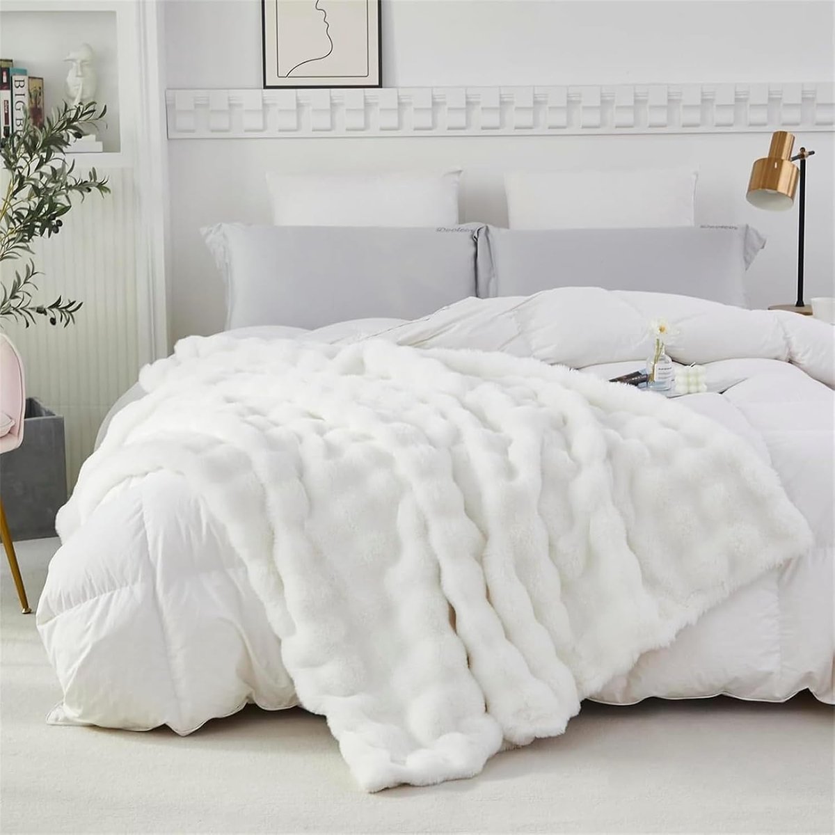 LINGKY Faux Rabbit Fur Blanket Reversible Fluffy Warm Cosy Large Fluffy Blanket for Bed Sofa Home Decor 100x63cm,Cream - ShopVlot