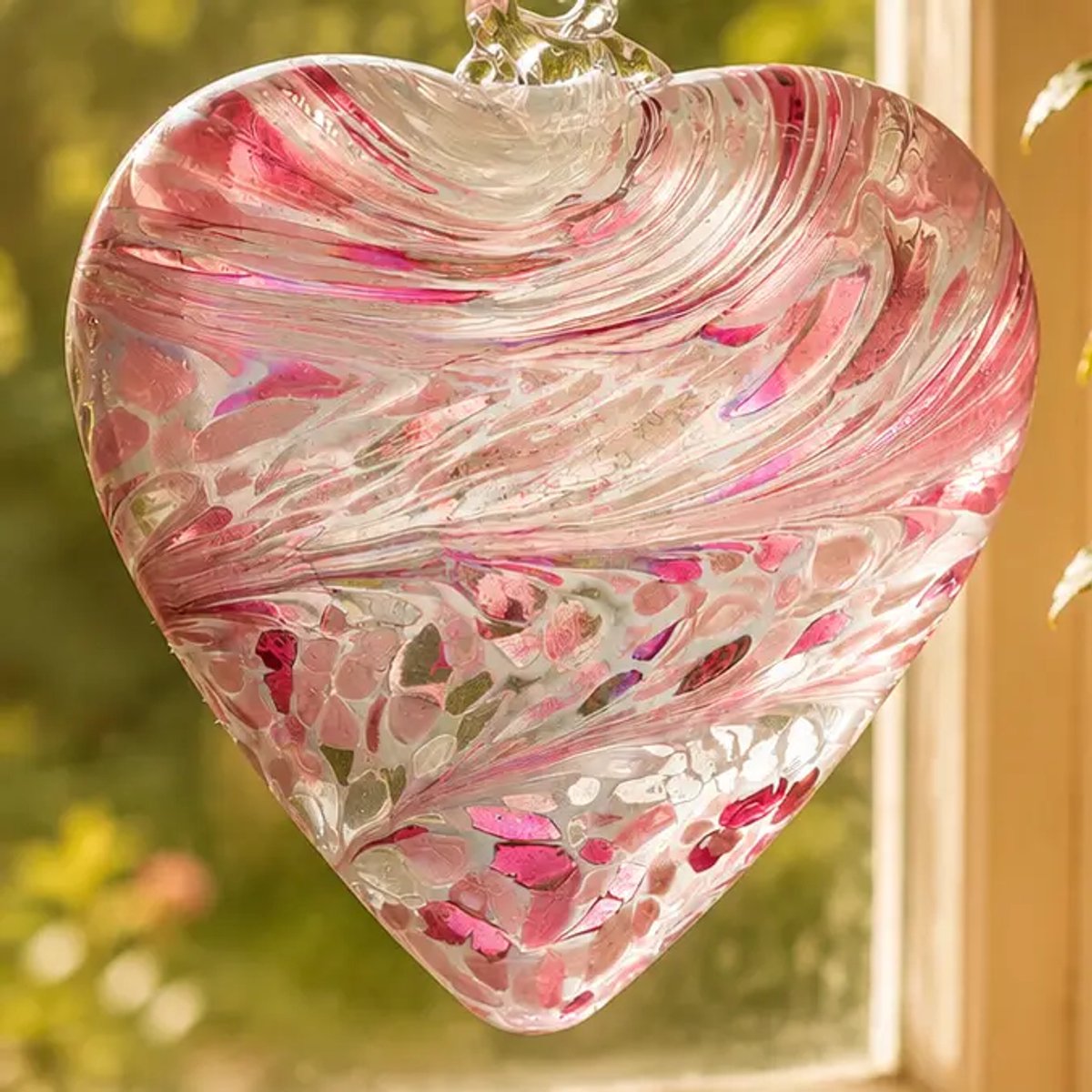 Vriendschapshart van 12 cm - mondgeblazen glas - Pastelroze - hanger hart