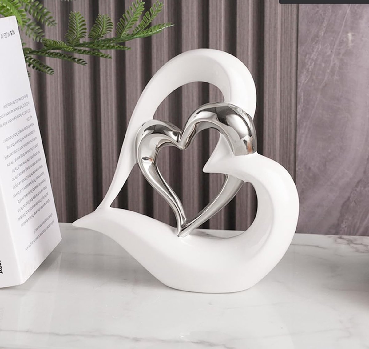 Dubbel hart ornament van keramiek, creatieve woondecoratie voor kantoor en woonkamer, perfect als cadeau of souvenir