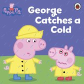 Peppa en George met gele regenpakken en laarzen, buiten in de regen. Titel: George Krijgt Een Kou.