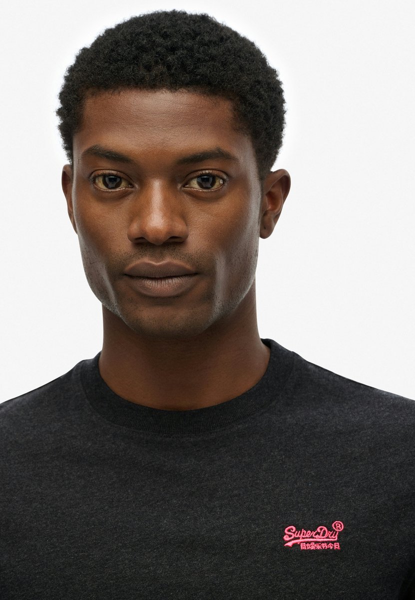 Superdry T-shirt Organic Cotton Essential Logo T M1011245a Jwf Raven Marl/ Mannen Zwart
