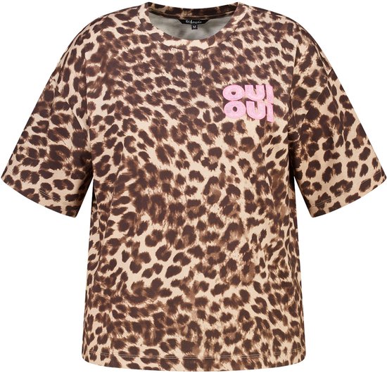 Bruin t-shirt met dierenprint en roze 'OUI OUI' borduursel op de borst.