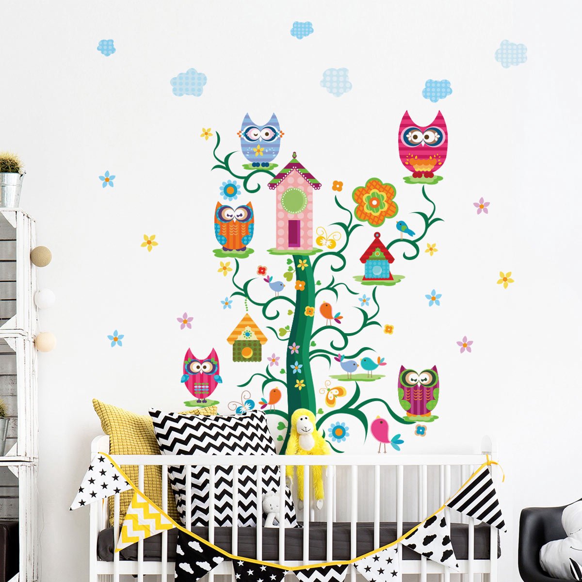 Ambiance Sticker Muurstickers - Uilenkinderen en hun magische boom - transparante zelfklevende achtergrond - 40x55cm Multi color