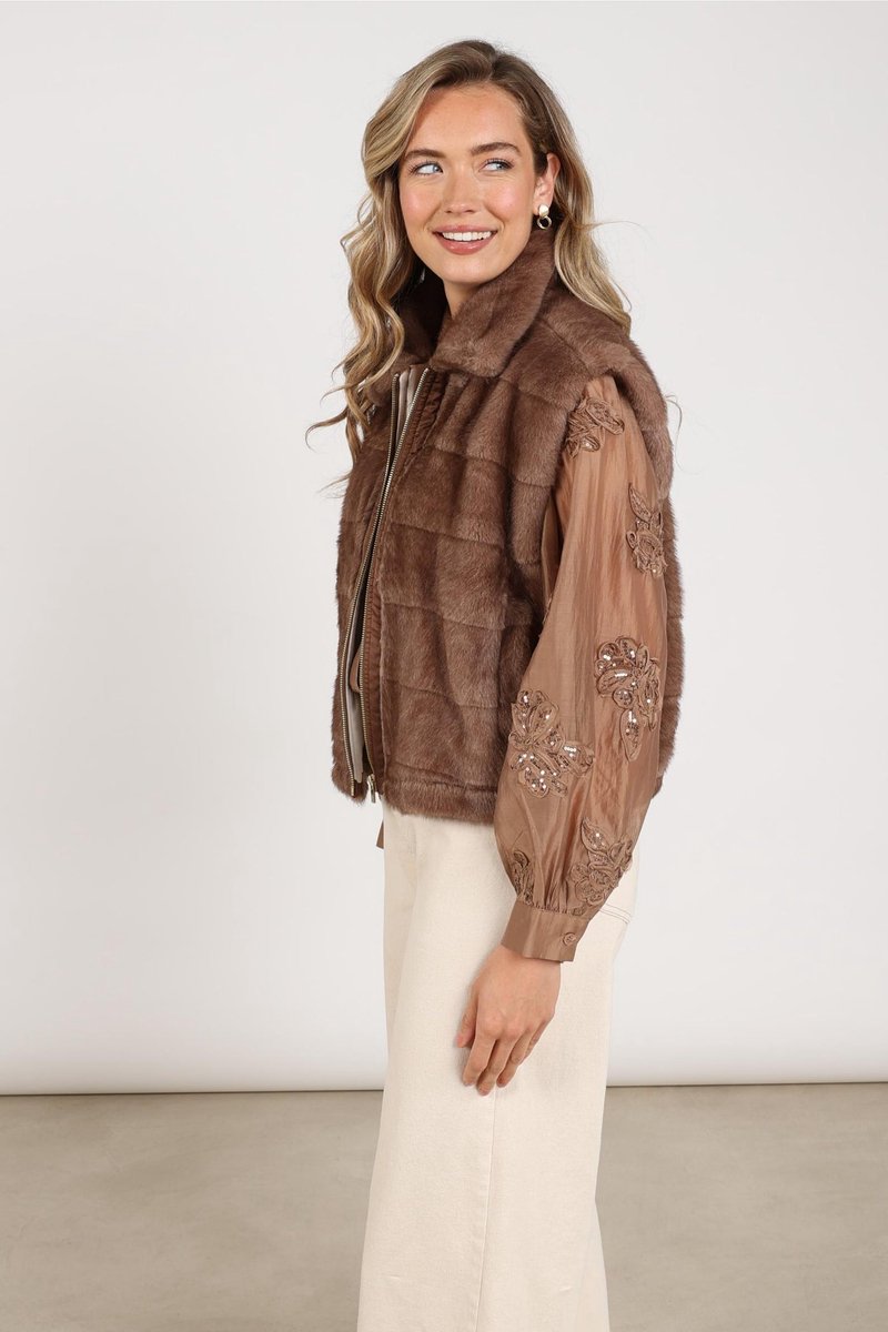Nukus - Hani Gilet