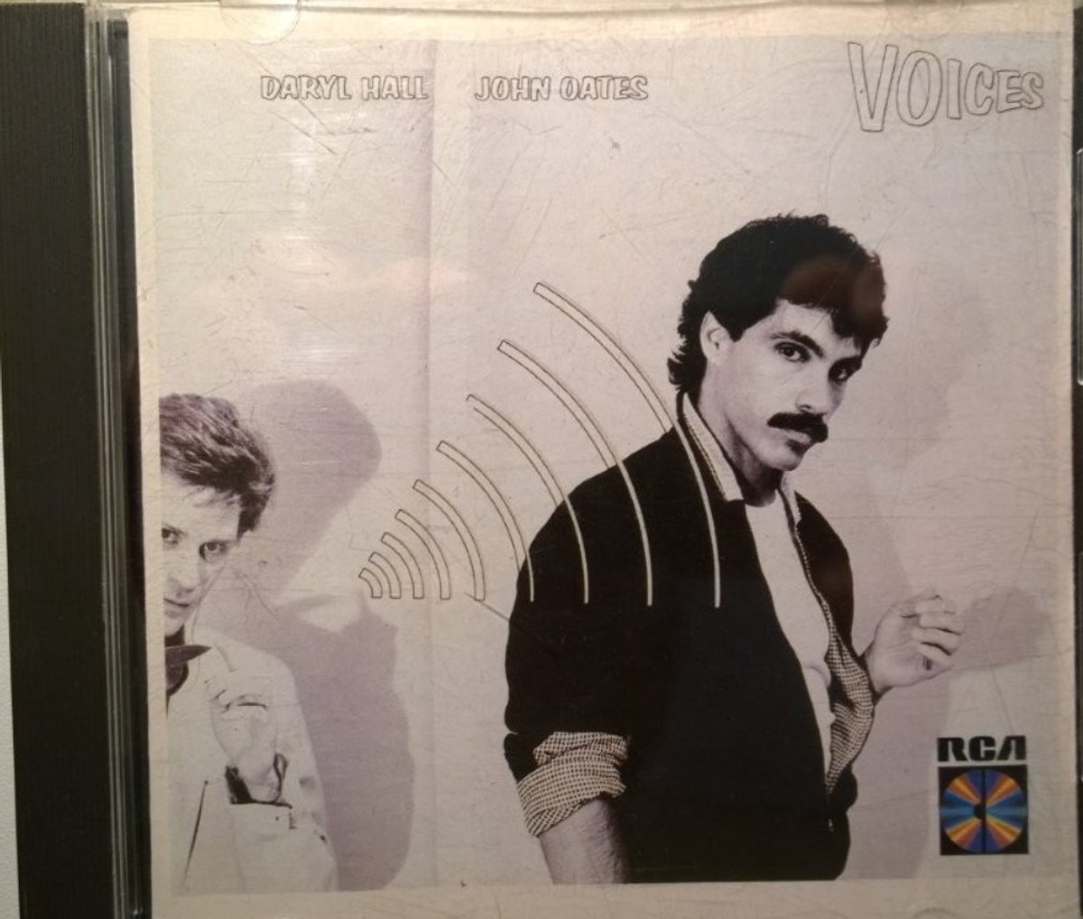 DARYL HALL & JOHN OATES - Voices (CD)