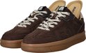 Paar bruine Maruti sneakers met bruine en beige details en veters.