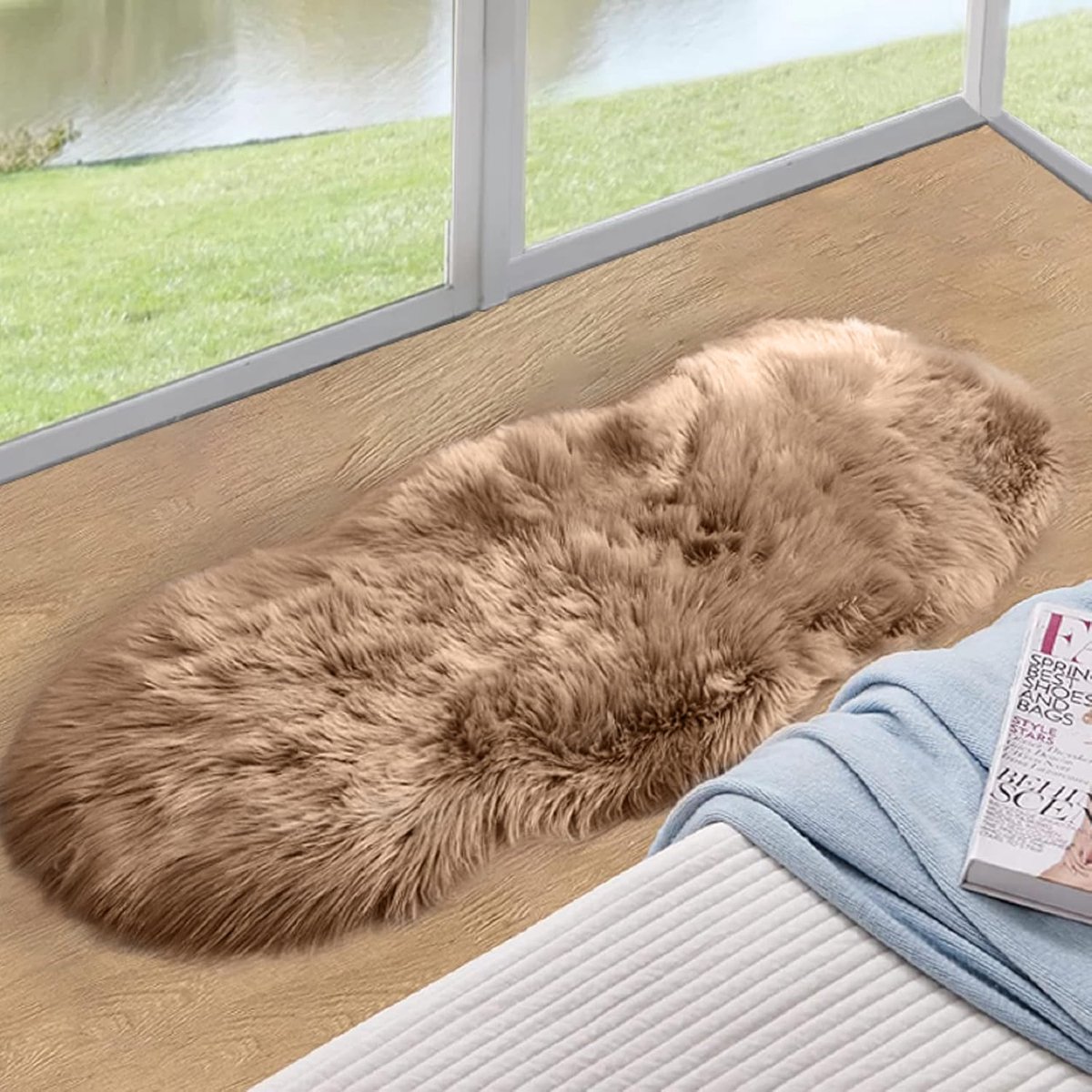 Tapijt organische vorm 60 x 120 cm beige Shaggy Fluffy Vloerkleed Zacht Tapijt voor Woonkamer