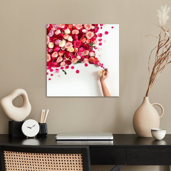 Poster 50x50 cm - Rozen - Parfum - Bloemen - Posters - Kamer decoratie - Wanddecoratie woonkamer - Muurdecoratie slaapkamer