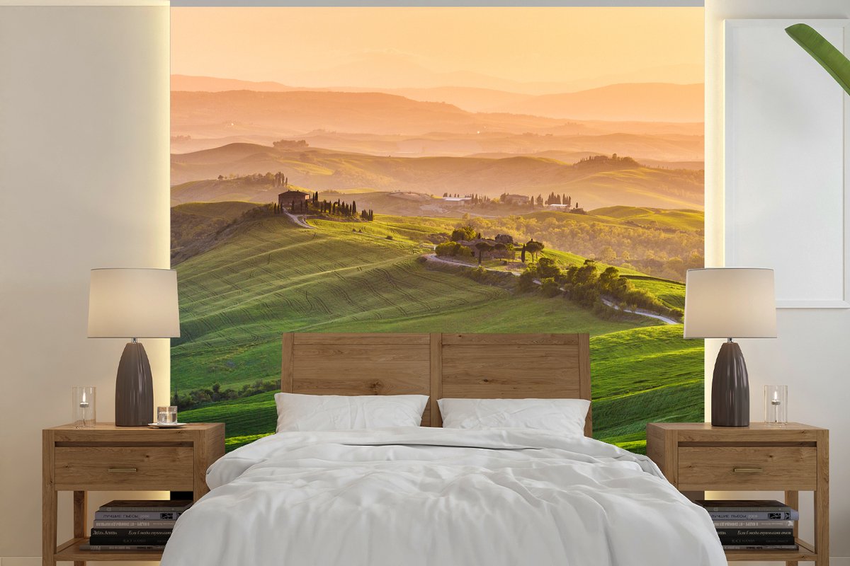 Behang - Fotobehang Toscane - Landschap - Heuvels - Breedte 280 cm x hoogte 280 cm