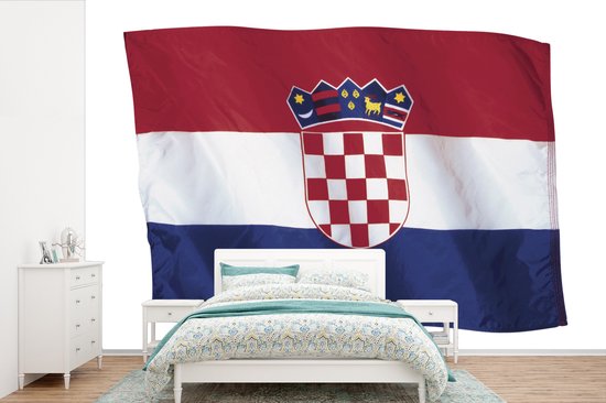 Behang - Fotobehang Kroatische vlag op een witte achtergrond - Breedte 600 cm x hoogte 400 cm