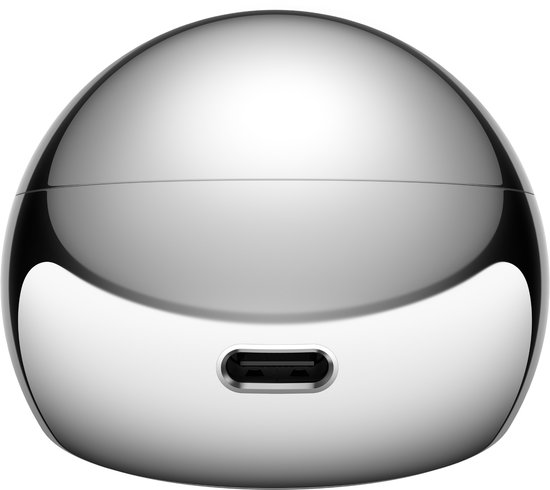 Zilverkleurige, ovale oplaadcase van Huawei met een glanzende afwerking en een USB-C poort aan de onderkant.