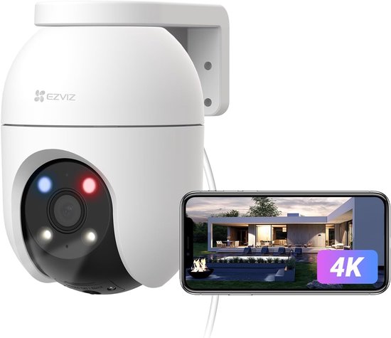 Witte EZVIZ camera met 4K resolutie en een smartphone waarop een huis en vuur te zien is.