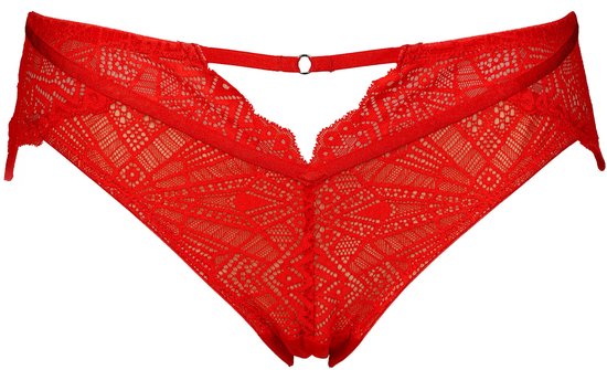 Culotte rouge en dentelle avec motif géométrique et découpe en V à l'arrière. Ceinture élastique avec détail anneau métallique.